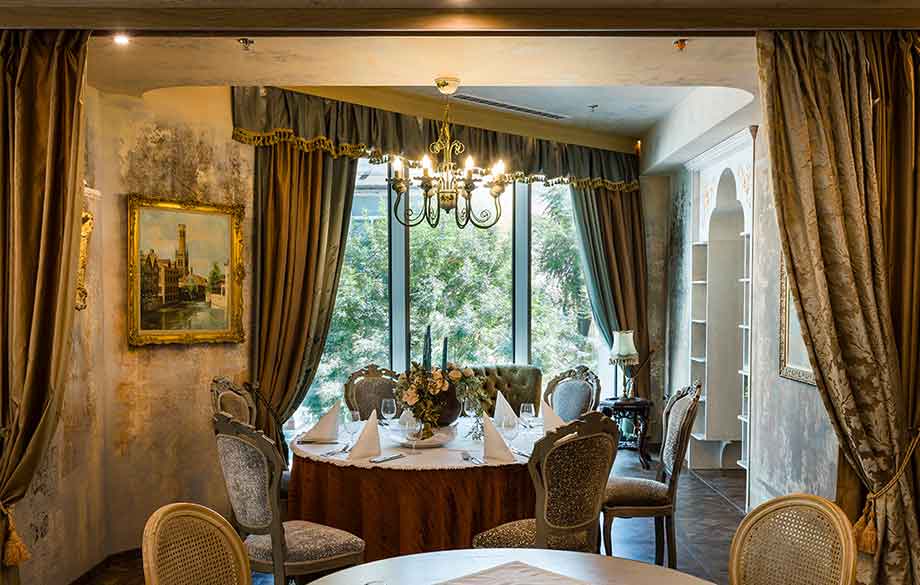 Diplomatic Spectrum - The New Seasonal Menu at 